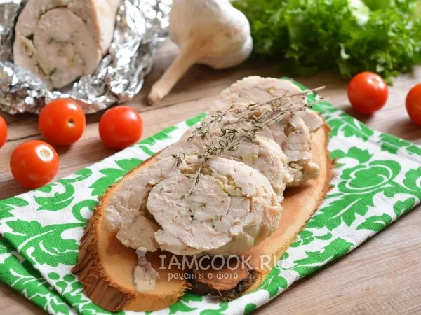 Фото готового блюда: Куриный рулет, запеченный в фольге