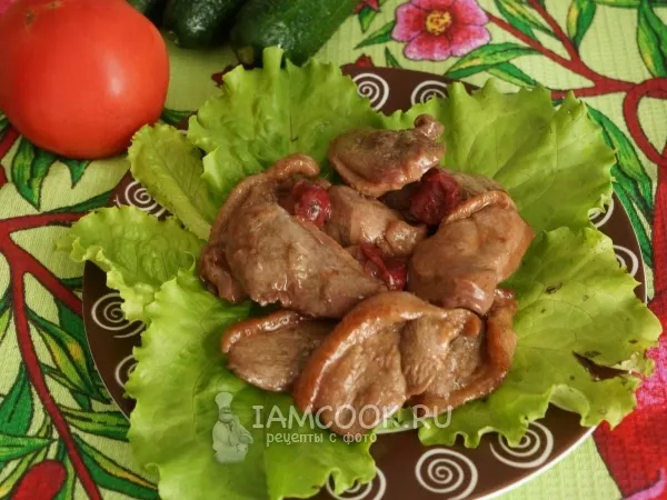 Фото готового блюда: Утиные грудки с вишней