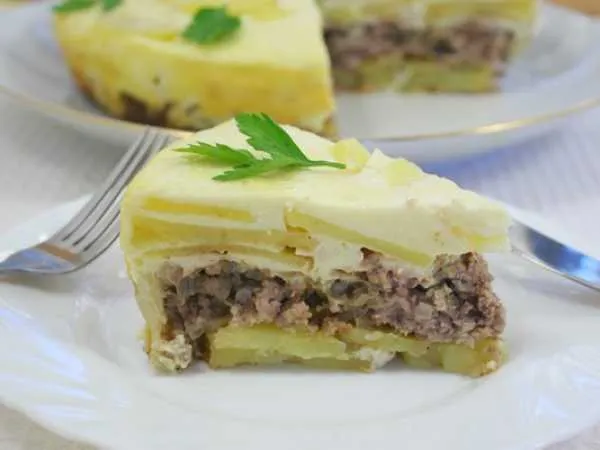 Фото блюда: Картофельная запеканка с фаршем в мультиварке
