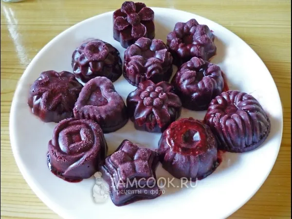 Фото готового блюда: Замороженный десерт из черники