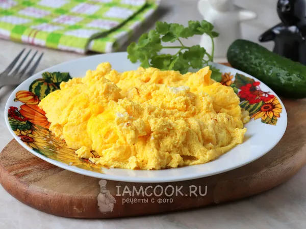 Фото готового блюда: Омлет в кастрюле