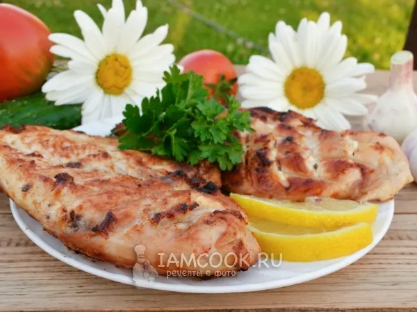 Фото готового блюда: Куриная грудка на мангале