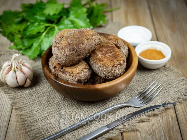 Фото готового блюда: Котлеты из фасоли с сыром