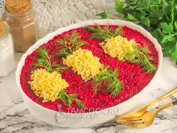 Фото блюда: Селедка под шубой с зеленым луком