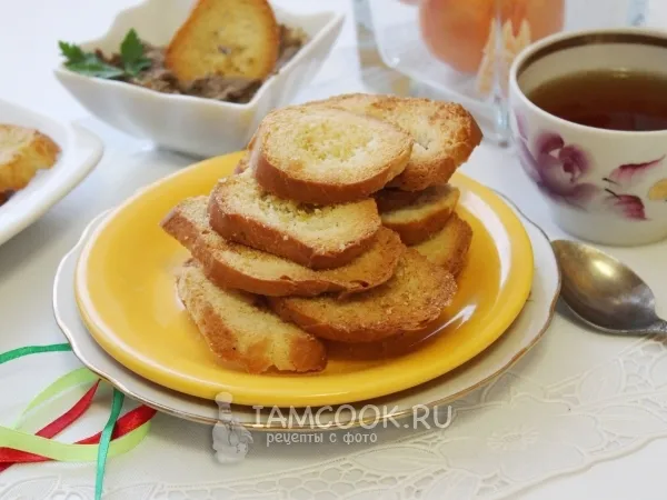 Фото готового блюда: Сухарики закусочные