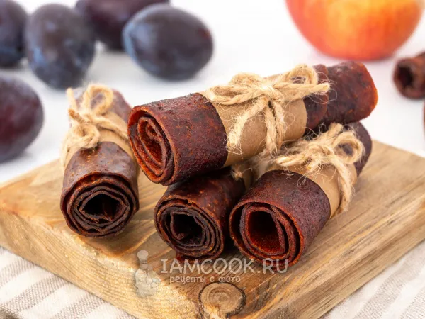 Фото блюда: Пастила из сливы и яблок (в сушилке)