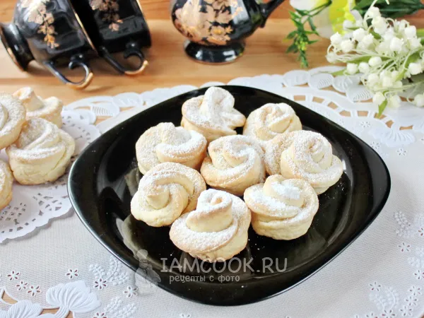 Фото готового блюда: Печенье «Розочки» из творожных сырков