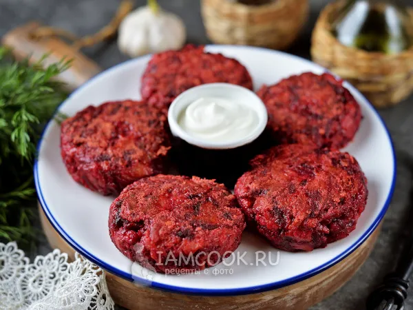 Фото блюда: Свекольно-морковные котлеты