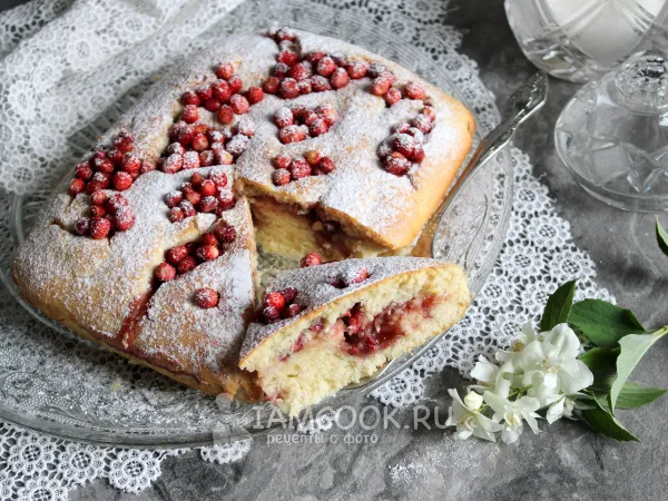 Фото блюда: Заливной пирог с земляникой