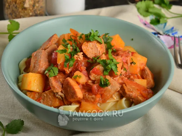 Фото блюда: Жареный лагман из свинины