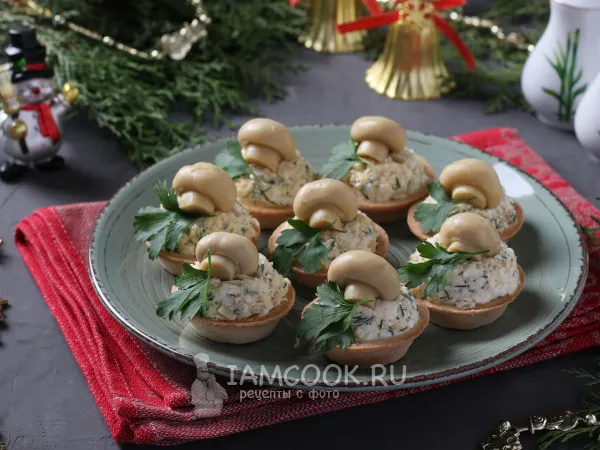 Фото готового блюда: Тарталетки с маринованными грибами