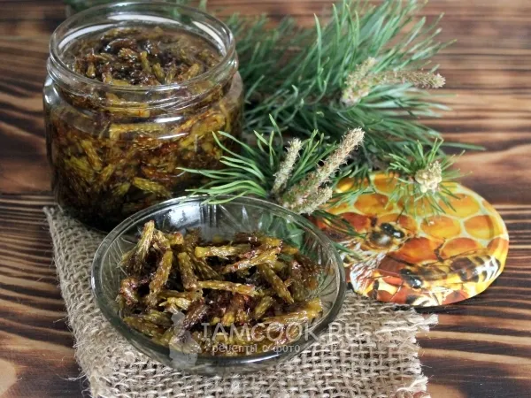 Фото блюда: Варенье из сосновых побегов