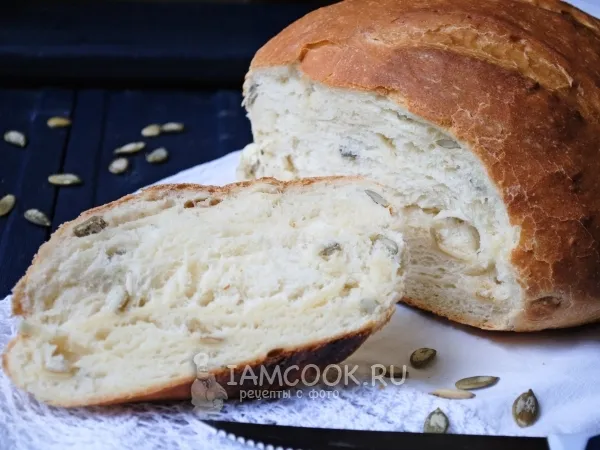 Фото готового блюда: Хлеб с тыквенными семечками