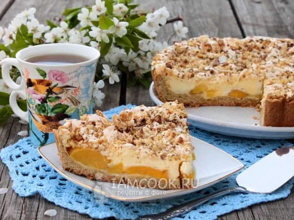 Фото готового блюда: Фруктовый пирог с пудинговой заливкой