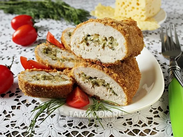 Фото готового блюда: Куриная грудка, фаршированная сыром