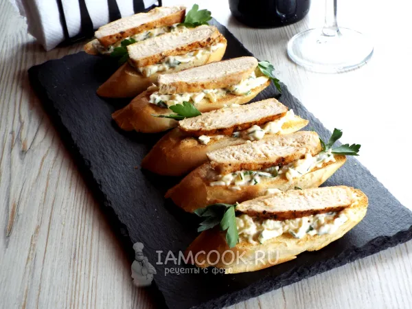 Фото блюда: Брускетта с курицей