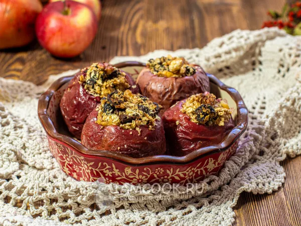 Фото блюда: Запеченные яблоки с овсянкой