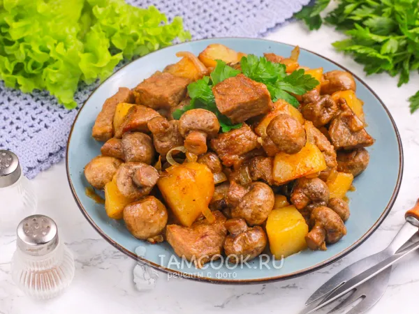 Фото блюда: Говядина с грибами и картошкой в казане