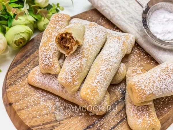 Фото готового блюда: Постные рулетики с орехами и яблоком