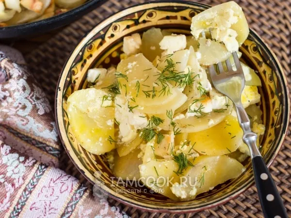 Фото блюда: Алу гауранга (картофель, запеченный с паниром)