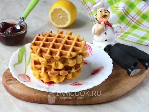 Фото готового блюда: Вафли из кукурузной муки в вафельнице