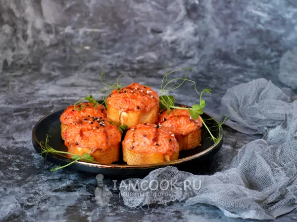 Фото готового блюда: Ленивые суши на багете в духовке