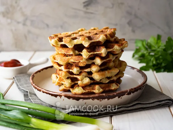 Фото готового блюда: Картофельно-кабачковые вафли в вафельнице
