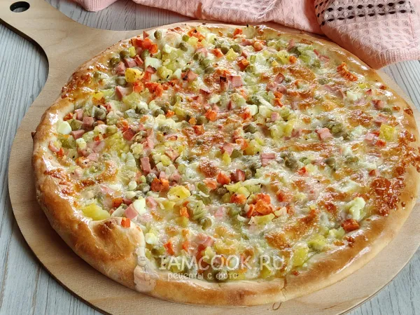 Фото готового блюда: Пицца «Оливье»