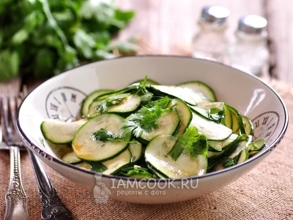 Фото блюда: Малосольные кабачки