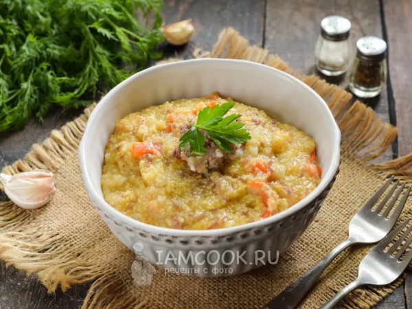 Фото блюда: Кукурузная каша с тушенкой