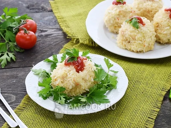 Фото готового блюда: Ежики из куриного фарша на пару