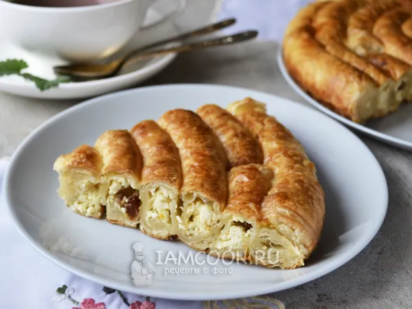 Фото блюда: Вертута из слоеного теста с творогом