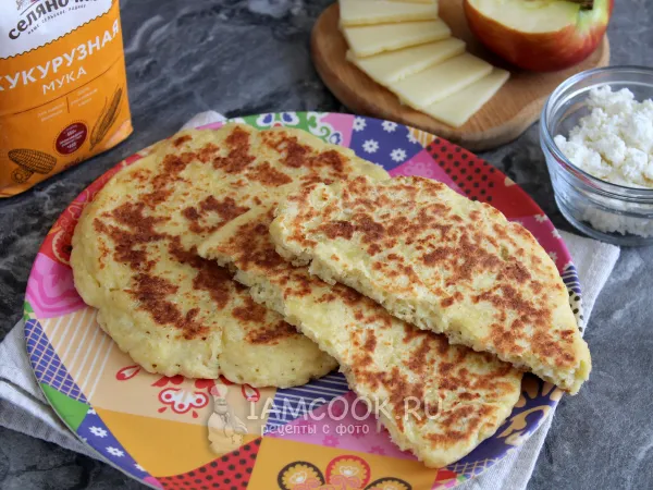 Фото блюда: Финские творожно-яблочные лепешки с кукурузной мукой