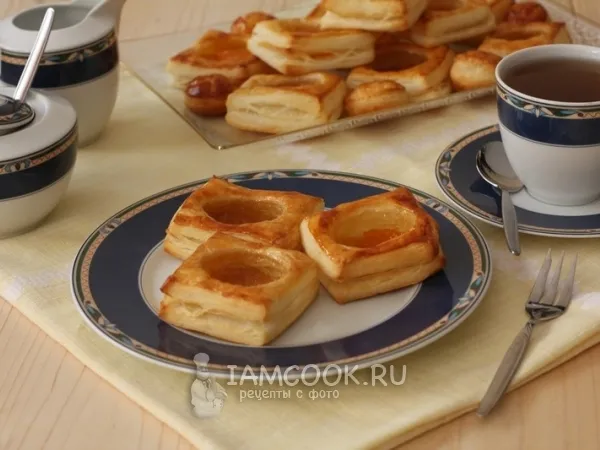 Фото готового блюда: Слойки с джемом (Plunderteilchen mit Marmelade)