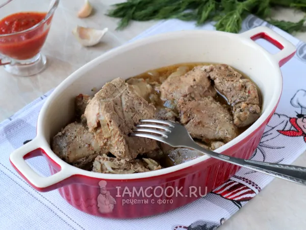 Фото готового блюда: Свинина в банке в духовке