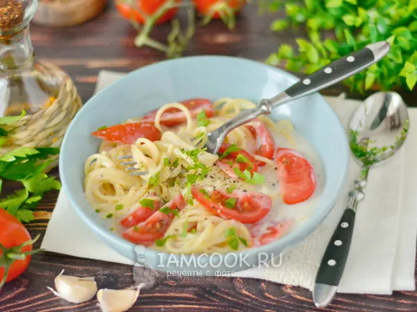 Фото блюда: Спагетти с помидорами в сливочном соусе