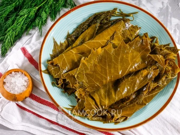 Фото готового блюда: Засолка листьев винограда на зиму