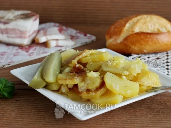 Фото готового блюда: Картофель жареный с майонезом в мультиварке