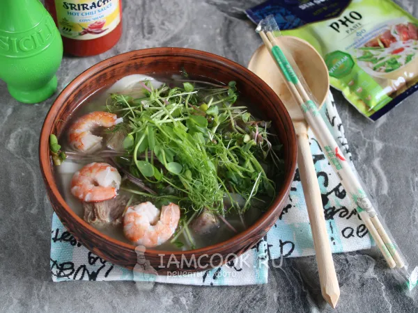 Фото готового блюда: Суп Фо Бо с креветками