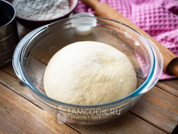 Фото блюда: Дрожжевое тесто на кефире для булочек
