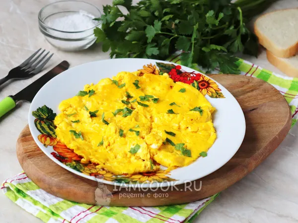 Фото готового блюда: Омлет из желтков и молока