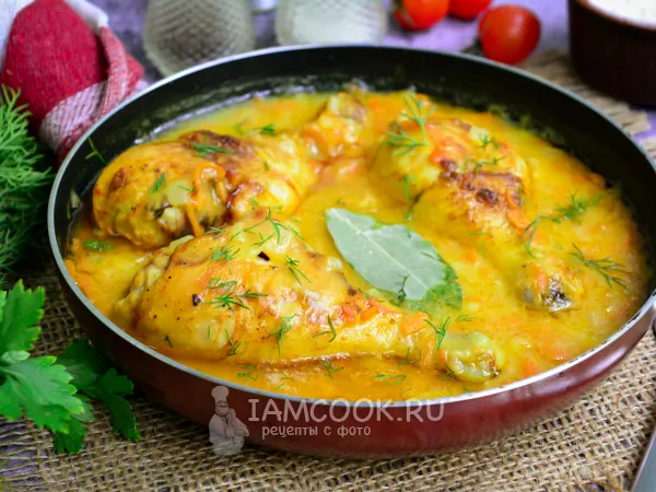 Фото блюда: Куриные ножки с подливкой на сковороде