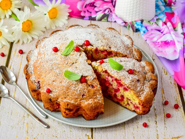 Фото блюда: Быстрый пирог с брусникой