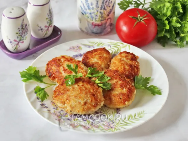 Фото блюда: Котлеты с адыгейским сыром