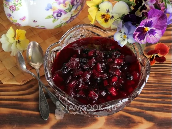 Фото блюда: Варенье из яблок с иргой в микроволновке