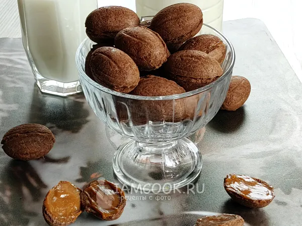 Фото блюда: Шоколадные орешки со сгущенкой