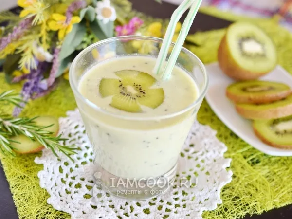 Фото блюда: Смузи из кефира и киви