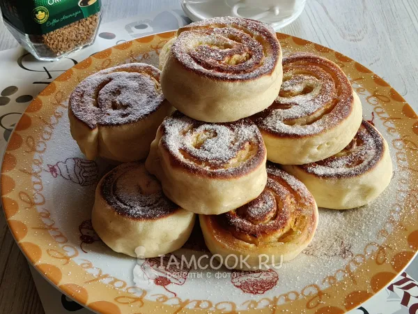 Фото блюда: Булочки с яблоками на сковороде