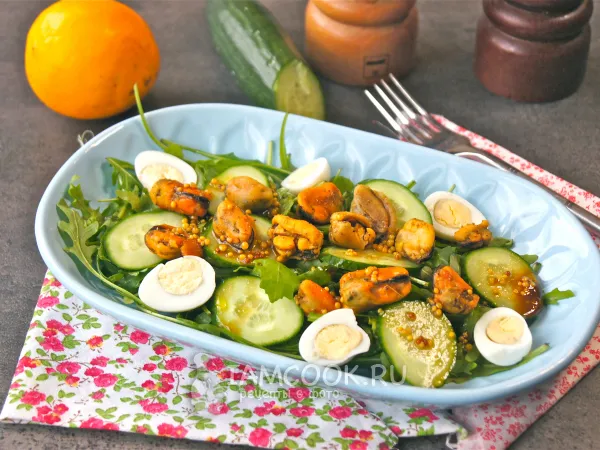 Фото блюда: Салат с рукколой и мидиями