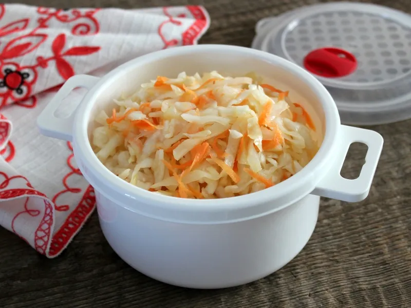 Фото готового блюда: Маринованная капуста за сутки